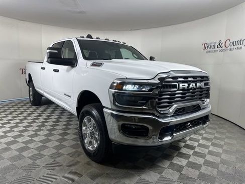 Used 2025 RAM 2500 Big Horn image 3