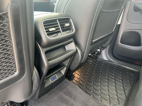 Used 2024 Mercedes-Benz GLE 450 4MATIC image 22