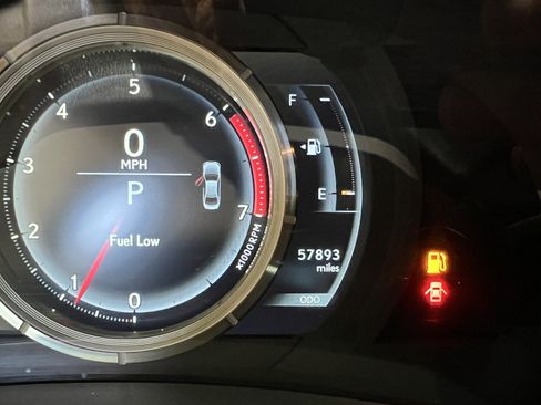 Used 2016 Lexus IS 200t RWD image 10