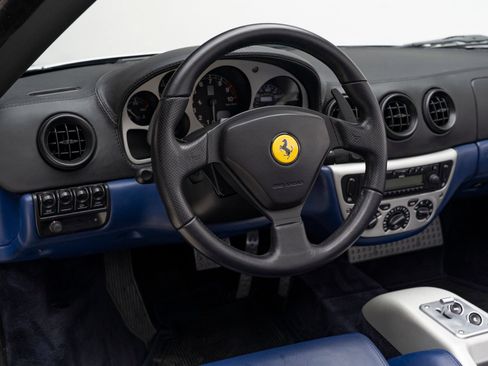 Used 2001 Ferrari 360 Spider RWD image 32