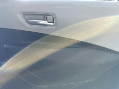 Used 2020 Toyota Corolla LE image 15