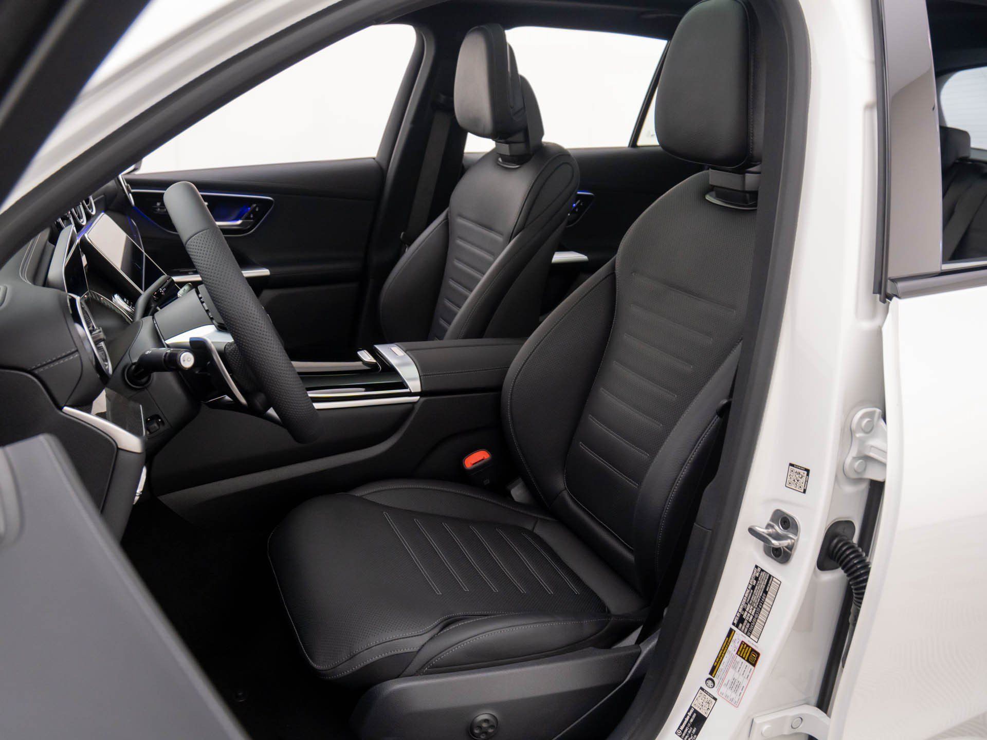 New 2026 Mercedes-Benz GLC 43 AMG 4MATIC image 16