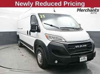 Used 2025 RAM ProMaster 2500 w/ Convenience Group video 1