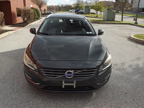 Used 2016 Volvo V60 T5 Premier w/ Convenience Package image 14