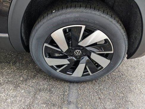 New 2024 Volkswagen Atlas Cross Sport SEL AWD/4WD image 7