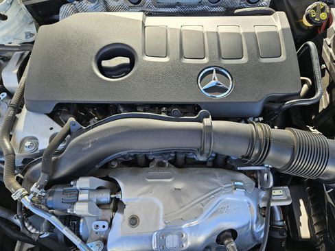 Certified 2023 Mercedes-Benz CLA 250 4MATIC image 32