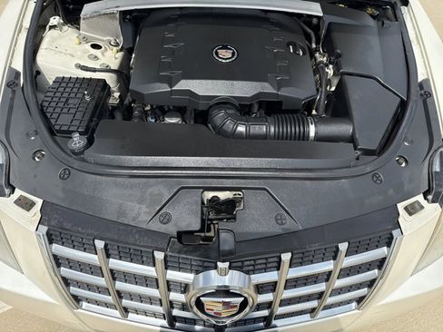 Used 2013 Cadillac CTS Performance image 26