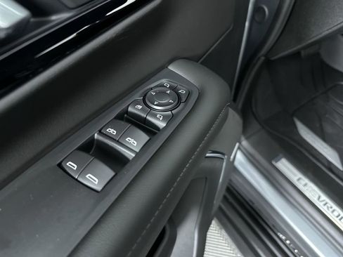 New 2026 Chevrolet Suburban LT w/ Comfort Package image 23