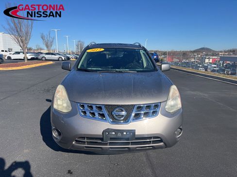 Used 2012 Nissan Rogue SV w/ Premium Pkg image 10