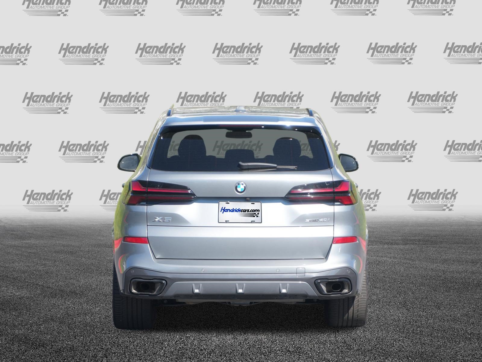 Certified 2024 BMW X5 sDrive40i w/ M Sport Package RWD image 8