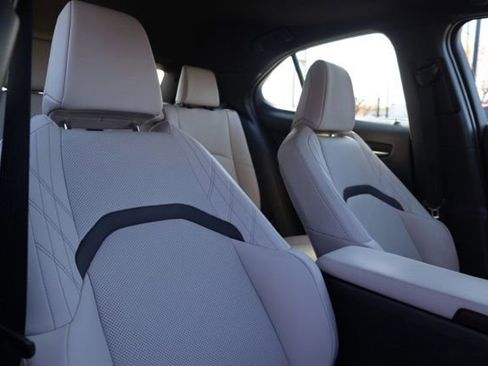 Used 2024 Lexus UX 250h F Sport image 41