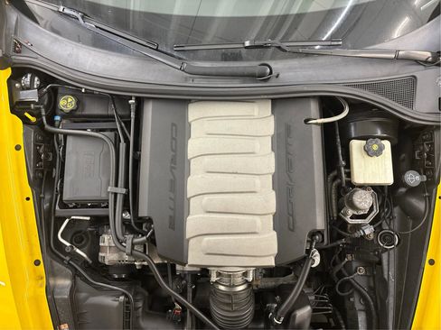Used 2015 Chevrolet Corvette Stingray Coupe w/ 3LT Preferred Equipment Group RWD image 26