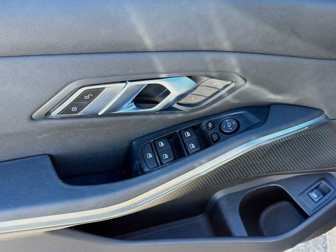 Used 2020 BMW 330i Sedan w/ Driving Assistance Package image 23