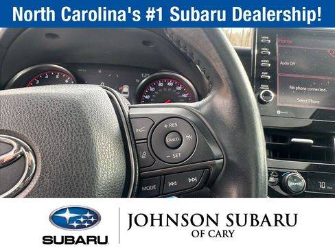 Used 2022 Toyota Camry XSE image 15