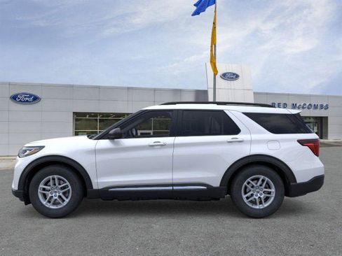 New 2025 Ford Explorer Active w/ Active Comfort Package image 5