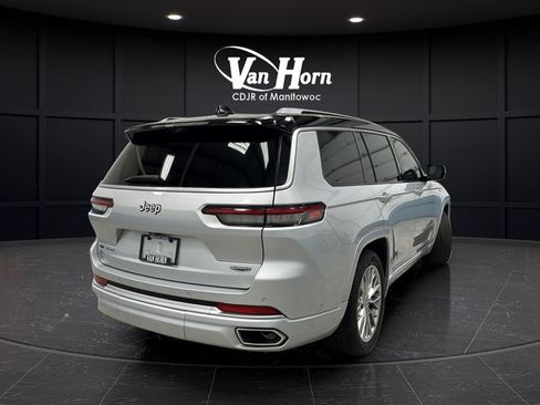 Used 2023 Jeep Grand Cherokee L Summit w/ Advanced Protech Group IV AWD/4WD image 7