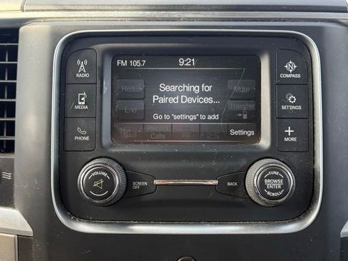 Used 2015 RAM 1500 Classic SLT RWD image 21
