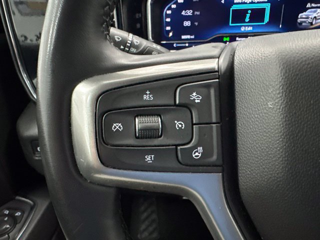 Used 2025 Chevrolet Silverado 1500 LT AWD/4WD image 12