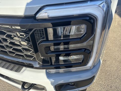 New 2026 Ford F350 Lariat w/ Black Appearance Package AWD/4WD image 10