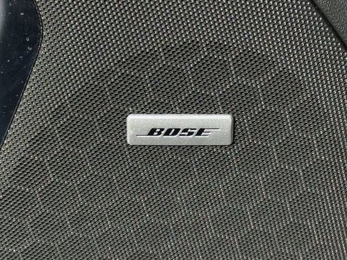 Used 2024 Chevrolet Suburban High Country w/ Premium Package image 28