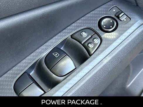 Certified 2024 Nissan Altima 2.5 SV FWD image 9