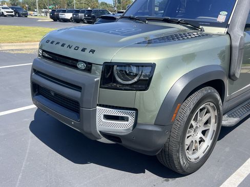 Used 2022 Land Rover Defender 110 SE AWD/4WD image 7