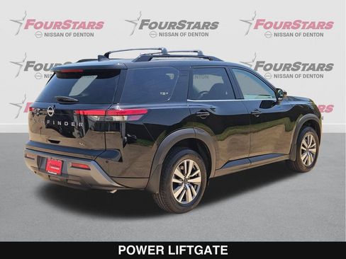 New 2026 Nissan Pathfinder SL FWD image 4
