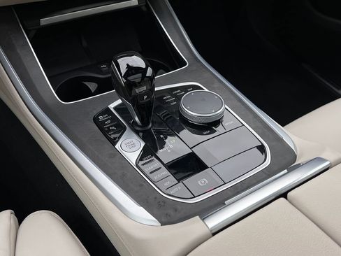 Certified 2022 BMW X5 xDrive40i w/ M Sport Package image 22