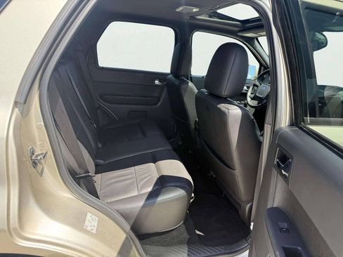 Used 2010 Ford Escape Limited AWD/4WD image 13
