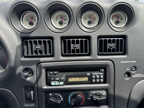 Used 2000 Dodge Viper RT/10 image 21