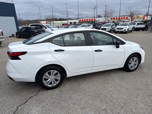 Used 2023 Nissan Versa S image 6