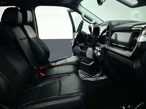 Used 2023 Ford F250 Lariat w/ Sport Appearance Package image 30