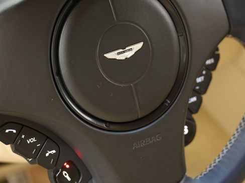 Used 2016 Aston Martin Vanquish Volante Convertible 2D image 21