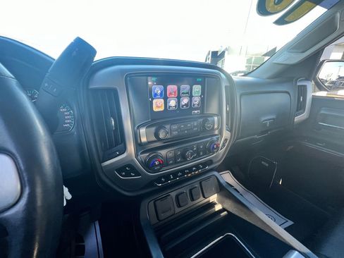 Used 2018 GMC Sierra 1500 SLT image 30