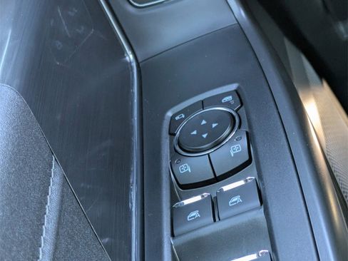 New 2025 Ford F150 Lariat w/ Equipment Group 501A Mid image 29