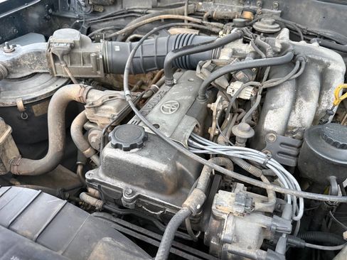 Used 1993 Toyota Land Cruiser Base AWD 4dr SUV image 55