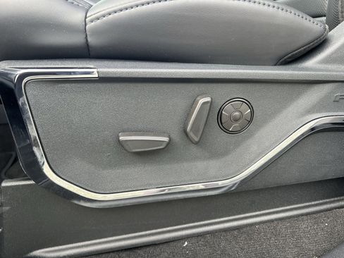 New 2026 Ford F250 Platinum image 14