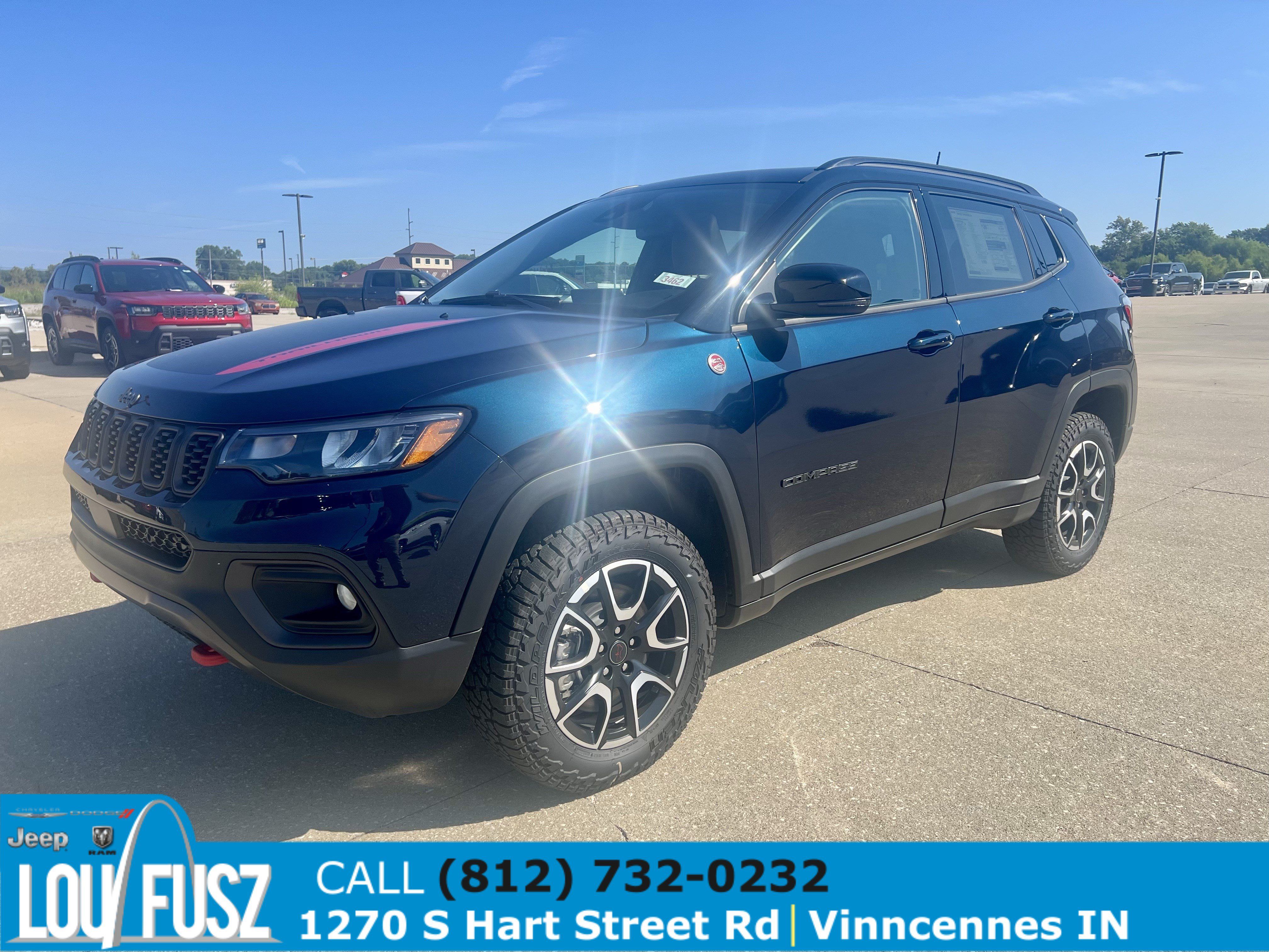 New 2026 Jeep Compass Trailhawk w/ Sun, Sound & Navigation Group AWD/4WD image 4