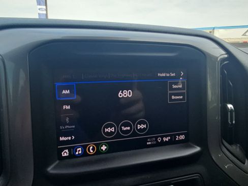 Used 2022 Chevrolet Silverado 1500 Custom image 16