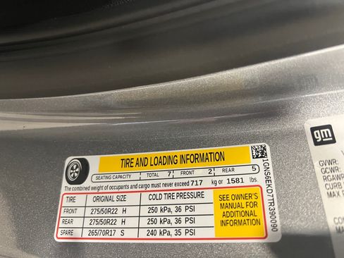 New 2026 Chevrolet Suburban RST w/ Comfort Package AWD/4WD image 6
