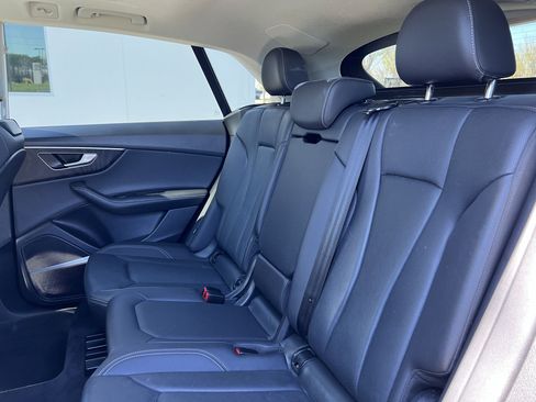 Used 2023 Audi Q8 Premium Plus w/ Premium Plus Package image 34