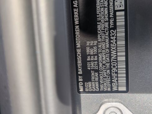 Used 2022 BMW Z4 M40i w/ Driving Assistance Package image 33