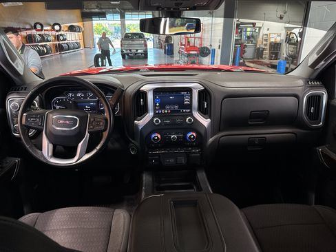 Used 2019 GMC Sierra 1500 Elevation w/ Elevation Value Package AWD/4WD image 15