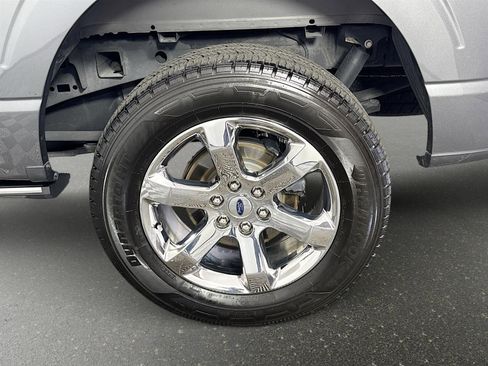 Used 2021 Ford F150 Lariat w/ Equipment Group 502A High image 33