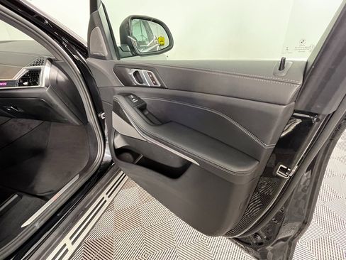 Used 2024 BMW X5 xDrive40i image 24