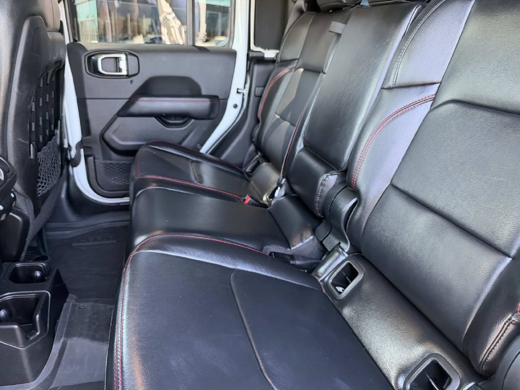 Used 2023 Jeep Gladiator Rubicon w/ LED Lighting Group AWD/4WD image 14