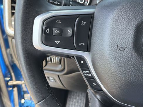 Used 2025 RAM 1500 Big Horn AWD/4WD image 25