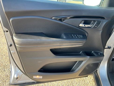 Used 2019 Honda Ridgeline RTL-E image 26