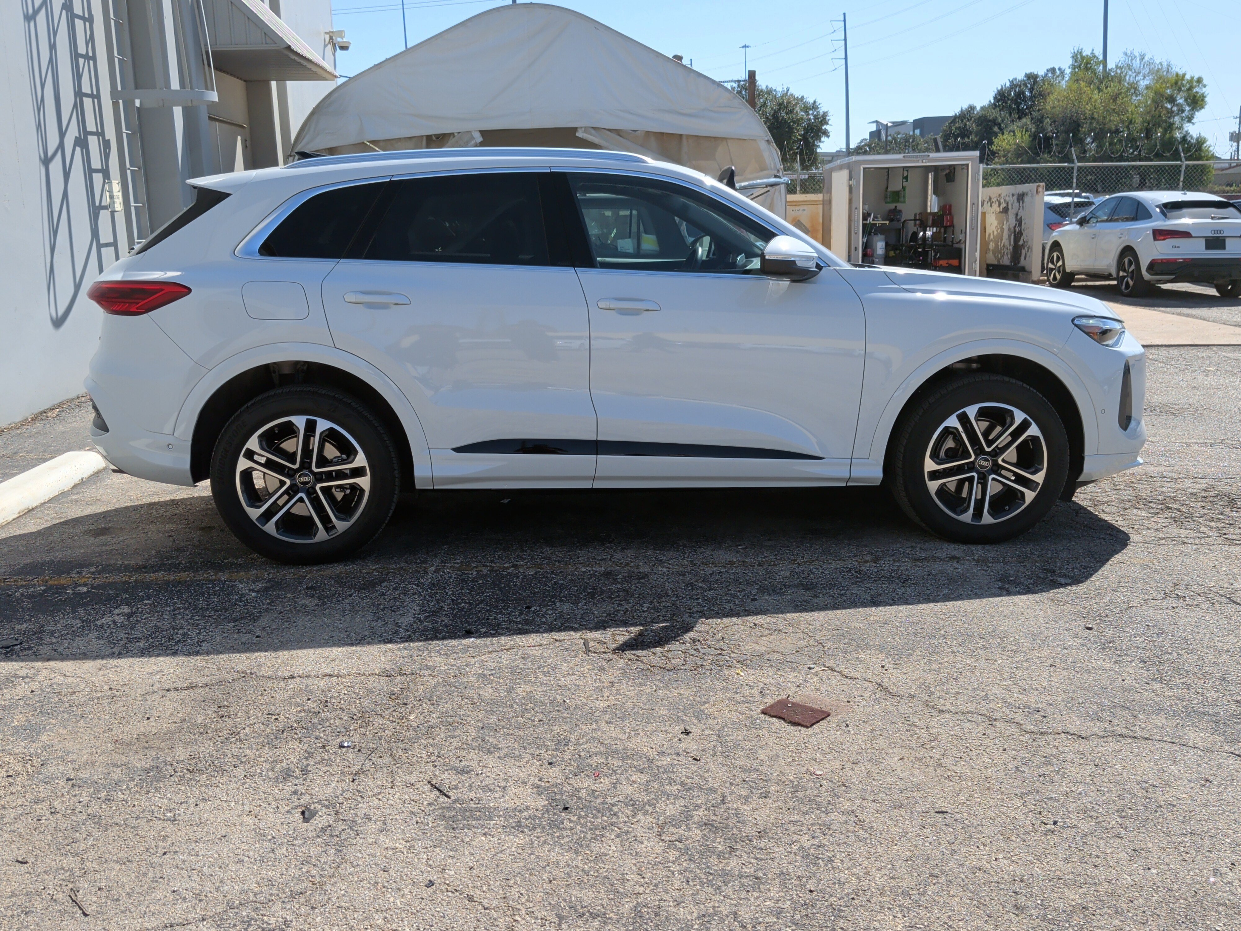 Used 2025 Audi Q5 Premium Plus w/ Premium Plus AWD/4WD image 10