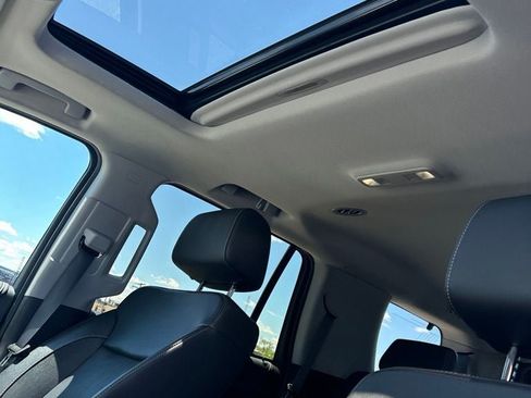 Used 2019 Chevrolet Tahoe Premier w/ Max Trailering Package AWD/4WD image 16